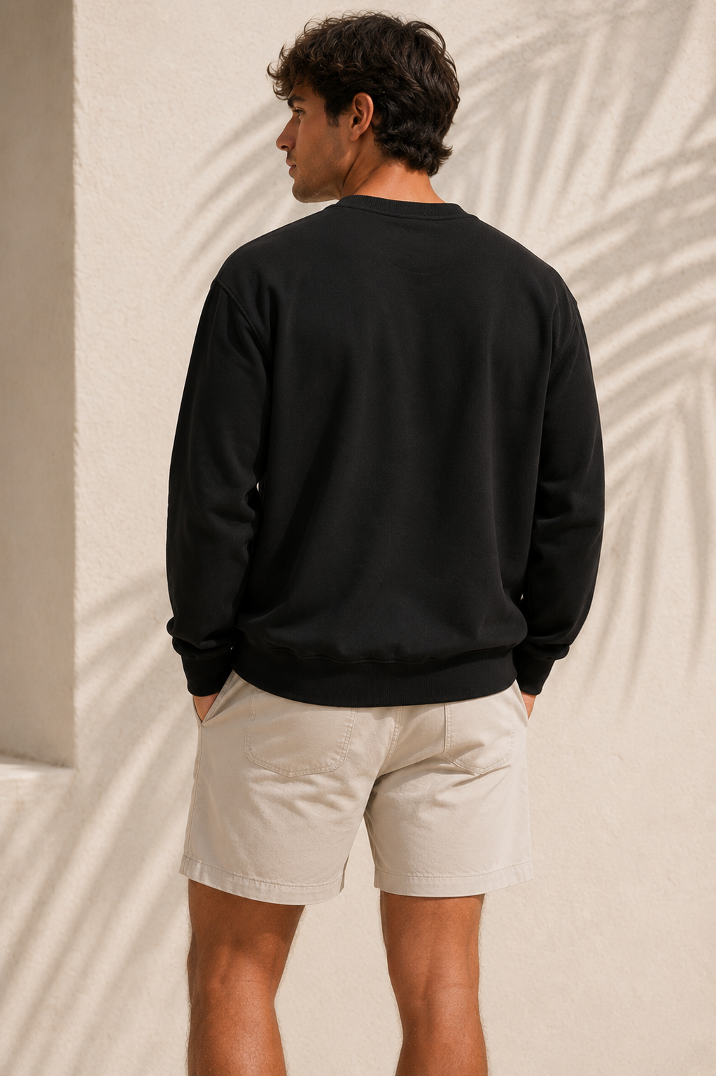Pigment Black 1971 Crew - back male